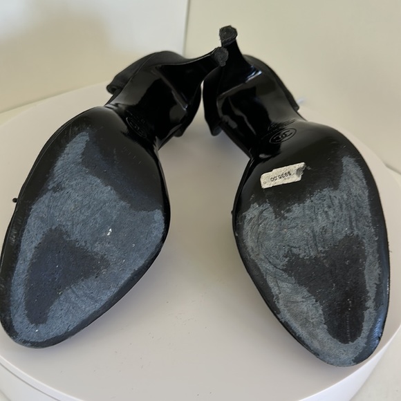 Gorgeous, unique CHANEL 3-inch heels shoes in size 7(37) - Picture 7 of 7